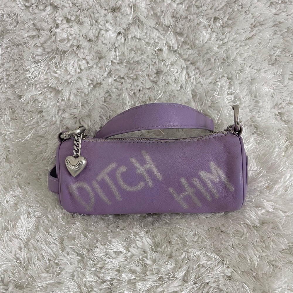 Juicy couture ditch him